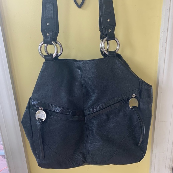 NEW Kenneth Cole Reaction leather bucket bag - Picture 1 of 6